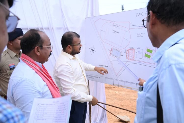 उप मुख्यमंत्री अरुण साव का बस्तर में निर्माण कार्यों का निरीक्षण जारी,मिशन अमृत के तहत निर्माणाधीन इंटेक-वेल और वाटर ट्रीटमेंट प्लांट का लिया जायजा, स्पोर्ट्स कॉम्प्लेक्स का काम भी देखा