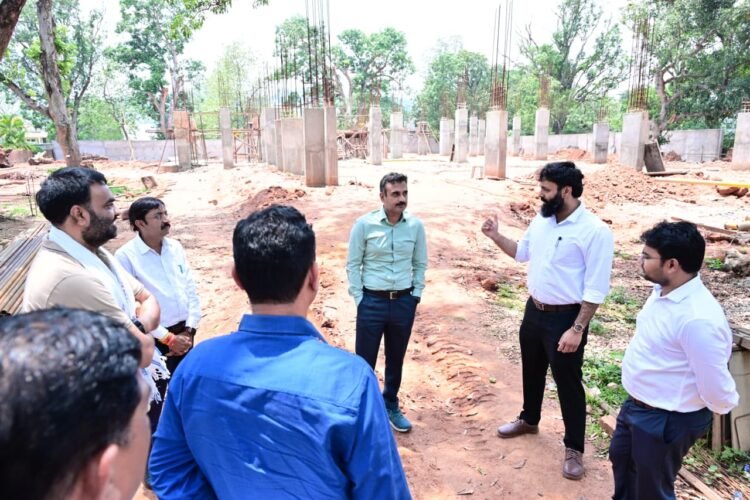प्रभारी सचिव अंकित आनंद ने निर्माणाधीन नालंदा परिसर का किया निरीक्षण