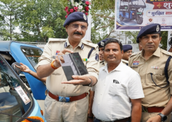 रायपुर में ऑटो-ई-रिक्शा हुए हाईटेक, QR कोड अभियान के दूसरे चरण की शुरुआत