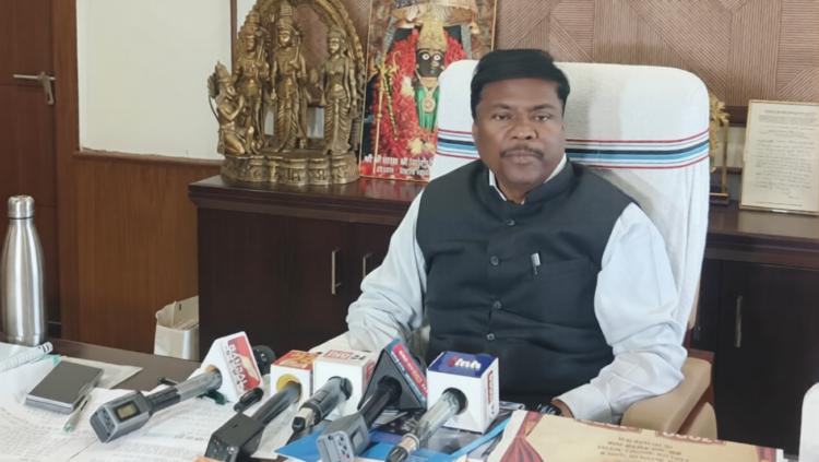 भूपेश के आरोपों पर केदार कश्यप का पलटवार, बोले- कांग्रेस के पास मुद्दे नहीं, इसलिए फैला रही भ्रम