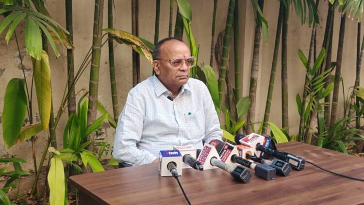 अजय चंद्राकर का कांग्रेस पर हमला, बोले- विस्फोटक स्थिति भाजपा में नहीं, कांग्रेस में है