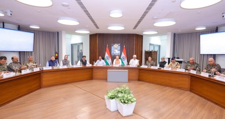 अमरनाथ यात्रा 2026 की सुरक्षा तैयारियों की अमित शाह ने की समीक्षा, अभेद्य सुरक्षा ग्रिड बनाने के निर्देश