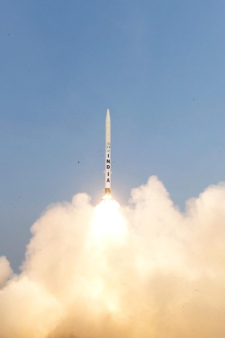 DRDO की बड़ी कामयाबी, भारत ने सफलतापूर्वक परखी मल्टी-लेयर्ड मिसाइल डिफेंस प्रणाली