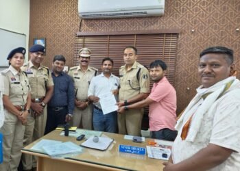 15 हजार ऑटो-ई-रिक्शा चालकों के पंजीयन में अहम भूमिका, ऋषभ सोनी ने विकसित किया सॉफ्टवेयर