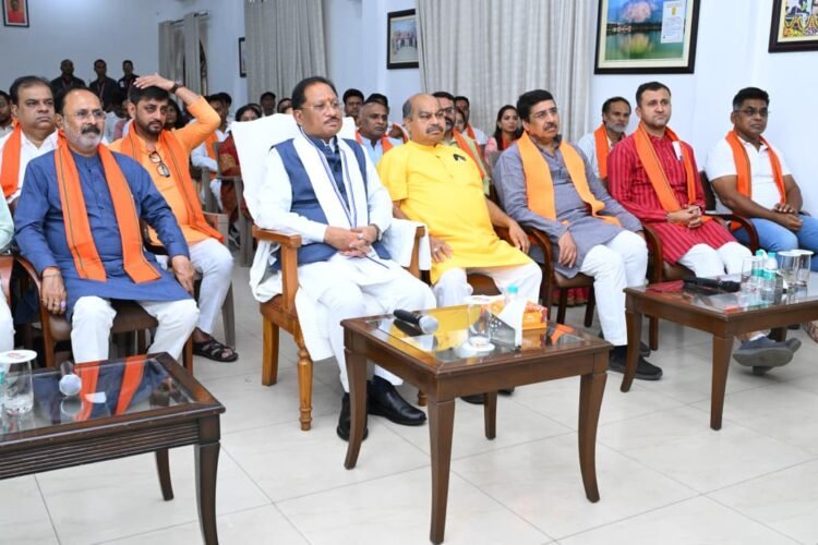मन की बात में गूंजा छत्तीसगढ़ का गौरव: मुख्यमंत्री साय ने कहा – यह प्रदेश की प्रतिभा और विरासत को राष्ट्रीय सम्मान मिलने का क्षण