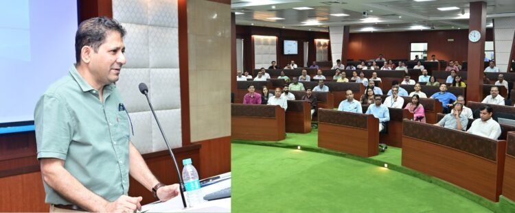 एम हेल्पलाइन (1076) के नोडल अधिकारियों का प्रशिक्षण संपन्न, टोल-फ्री कॉल, वेब पोर्टल, मोबाइल ऐप और व्हाट्सएप के जरिए नागरिक दर्ज करा सकेंगे अपनी शिकायतें
