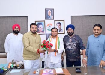 नगरीय निकाय उपचुनाव में कांग्रेस की शानदार जीत, आकाश तिवारी ने दी बधाई