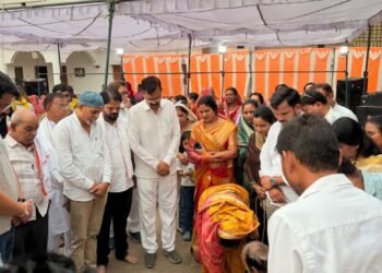 विधायक मोतीलाल साहू ने किया 57.80 लाख के विकास कार्यों का शुभारंभ