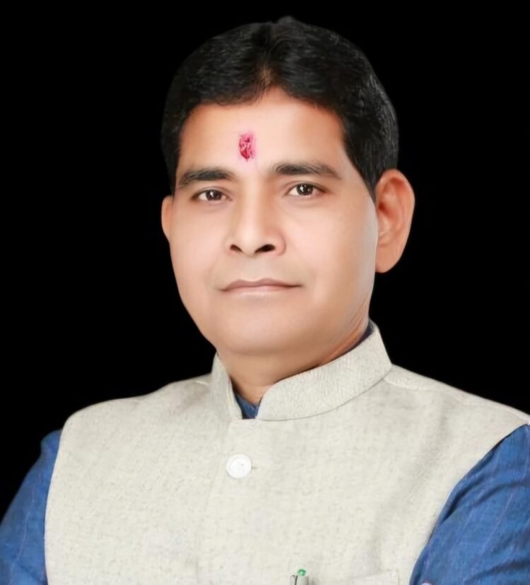 डिजिटल भू-अभिलेखों की सुरक्षा के होंगे पुख्ता इंतजाम, गड़बड़ी रोकने के लिए बनेगा ई-एचआरएमएस पोर्टल-राजस्व मंत्री टंक राम वर्मा