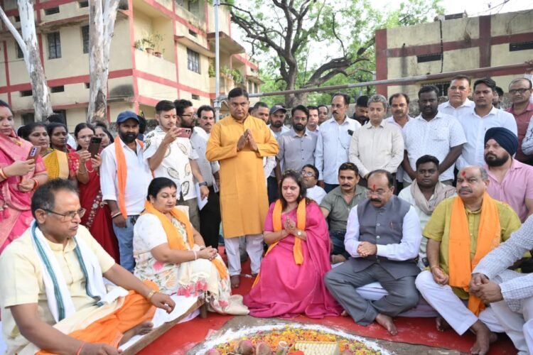 उप मुख्यमंत्री अरुण साव ने 2500 किलोलीटर क्षमता के पानी टंकी निर्माण का किया भूमिपूजन