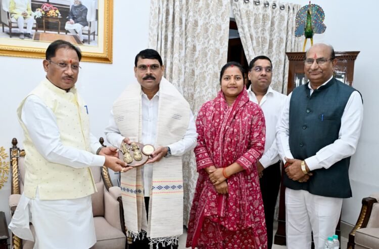 किसान हितैषी नीतियों ने दिलाई छत्तीसगढ़ को नई पहचान: छत्तीसगढ़ के कृषि विकास मॉडल का अध्ययन करने पहुंचा महाराष्ट्र का विधायक दल