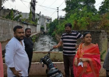 वर्षा पूर्व तैयारियों का जायजा लेने मैदान में उतरीं स्वास्थ्य विभाग अध्यक्ष गायत्री चंद्राकर