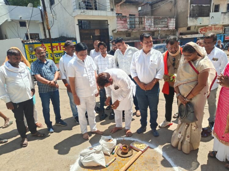 रायपुर ग्रामीण विधानसभा क्षेत्र को विकास की सौगात, 52 लाख के कार्यों का शुभारंभ