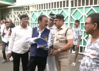 TMC में बढ़ा सियासी घमासान, फर्जी हस्ताक्षर विवाद की जांच में ममता आवास पहुंची CID
