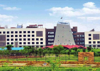 शासकीय कर्मचारियों को त्वरित न्याय दिलाने की मांग, CAT की तर्ज पर अधिकरण बनाने की पहल