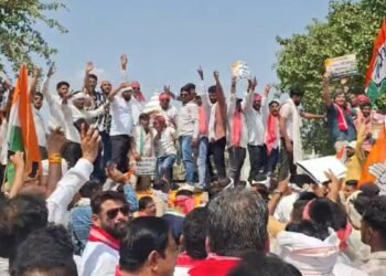 बेमेतरा में किसान कांग्रेस का कलेक्ट्रेट घेराव, 9 सूत्रीय मांगों को लेकर सरकार के खिलाफ प्रदर्शन