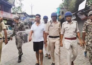 ‘अगर वह सिंघम हैं तो मैं पुष्पा हूं’ कहने वाले TMC नेता अब पुलिस गिरफ्त में