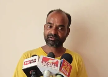 शासकीय अस्पताल में घुसकर गाली-गलौज का आरोप, तीन सगे भाइयों के खिलाफ मामला दर्ज