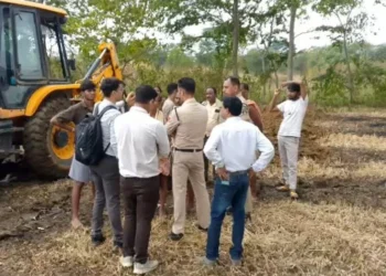 केलो परियोजना की नहर का विरोध कर किसान ने जहर खाया, रायगढ़ में हालत गंभीर
