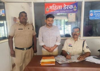 बस्तर पुलिस की नशे पर बड़ी कार्रवाई, 66 हजार की अफीम के साथ आरोपी दबोचा