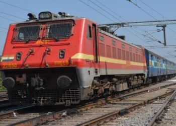 गोंदिया-रक्सौल-गोंदिया समर स्पेशल ट्रेन के कुछ स्टेशनों के समय-सारिणी में आंशिक संशोधन तथा हटिया एवं मूरी स्टेशनों में अतिरिक्त ठहराव की सुविधा
