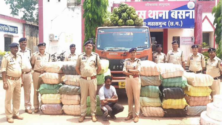केलों की आड़ में 912 किलो गांजा तस्करी का खुलासा, मुख्य सरगना विनय शर्मा गिरफ्तार