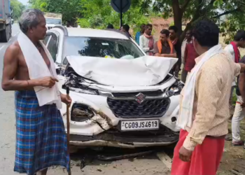 कवर्धा में रफ्तार का कहर, दो कारों की टक्कर में एक की जान गई, चार घायल