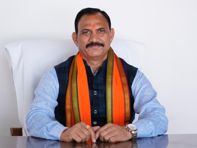 BJP की बढ़त पर बोले स्वास्थ्य मंत्री, “नतीजे बता रहे हैं छत्तीसगढ़ का मूड”