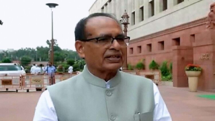 पेपर लीक पर सरकार चर्चा को तैयार, विपक्ष राजनीतिक लाभ चाहता है : शिवराज सिंह चौहान