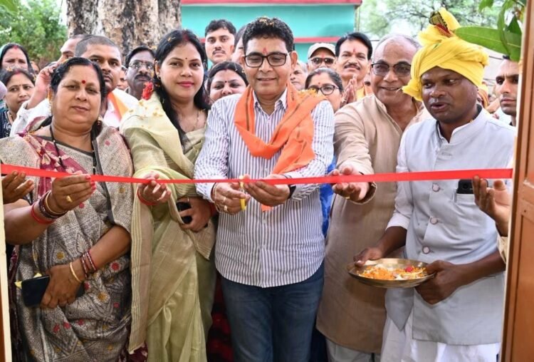 राजस्व मंत्री टंक राम वर्मा ने झोंका में विकास कार्यों का किया भूमिपूजन-लोकार्पण, 27 लाख की नई सौगात