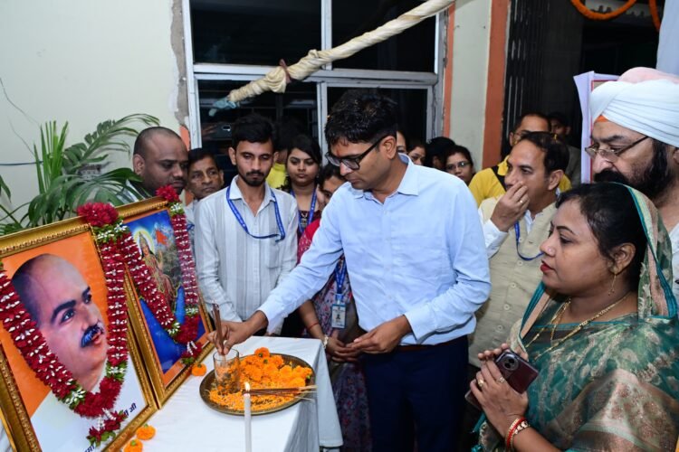वित्त मंत्री ने डॉ. श्यामा प्रसाद मुखर्जी की 125वीं जयंती पर शहीद नंदकुमार पटेल विश्वविद्यालय में आयोजित व्याख्यान में युवाओं से किया संवाद