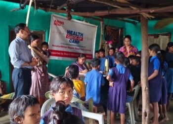 AM/NS इंडिया की सीएसआर पहल से बस्तर और मलकानगिरी में बदल रही ग्रामीण व्यवस्था: स्वास्थ्य शिविर से 135 लोग हुए लाभान्वित,5 गांवों के ग्रामीणों को मिली टेंट व बर्तन सामग्री