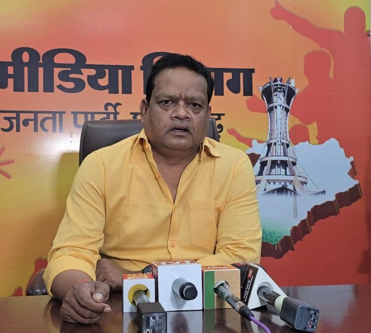भाजपा प्रदेश प्रवक्ता देवलाल ठाकुर का महादेव सट्टेबाजी और भ्रष्टाचार को लेकर कांग्रेस पर तीखा हमला