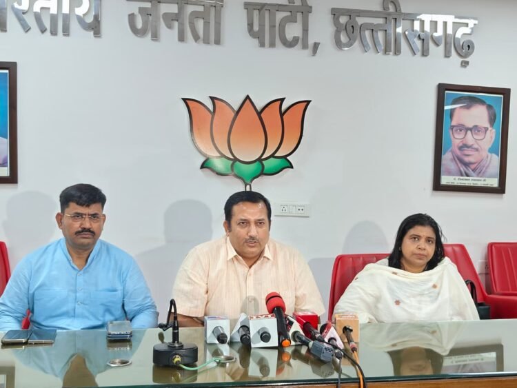 कांग्रेस एक भ्रष्टाचारी को बचाने के लिए धरना-प्रदर्शन और आंदोलन कर रही है – डॉ. विजयशंकर मिश्रा