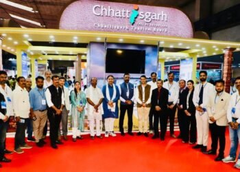 ट्रैवल एंड टूरिज्म फेयर कोलकाता-2026 में ‘बेस्ट डेकोरेशन ऑफ स्टॉल एंड अपीयरेंस’ सम्मान से बढ़ी प्रदेश की प्रतिष्ठा