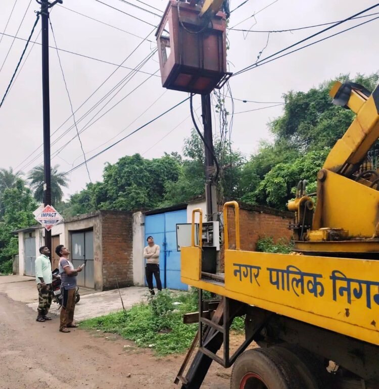 भिलाई में स्ट्रीट लाइट व्यवस्था दुरुस्त, प्रमुख मार्गों पर रात में बढ़ी रोशनी