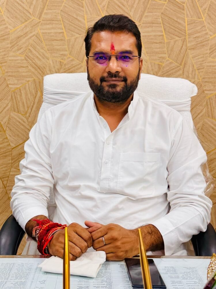 रायपुर नगर निगम में सिर्फ बैठकें हो रही है धरातल पर स्थिति दयनीय – नेता प्रतिपक्ष आकाश तिवारी