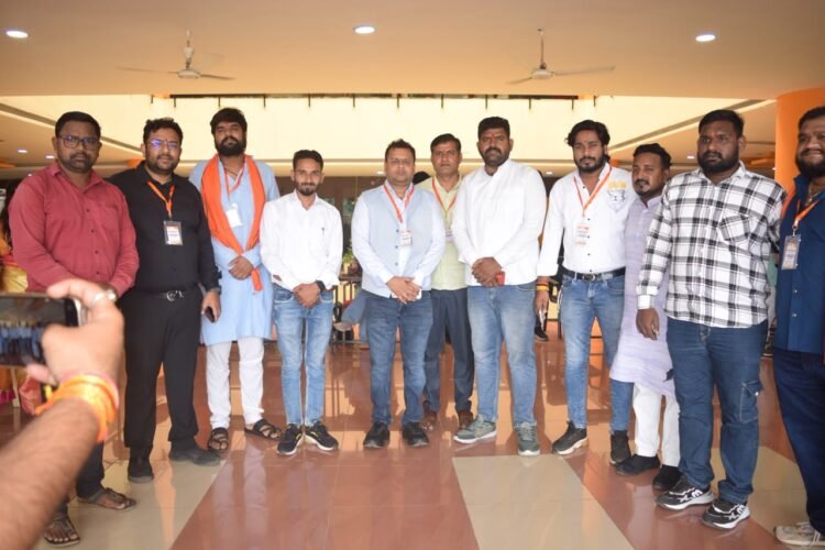आंजनेय विश्वविद्यालय में एआई प्रशिक्षण सम्पन्न, आधुनिक तकनीक से रूबरू हुए शिक्षा प्रकोष्ठ के कार्यकर्ता