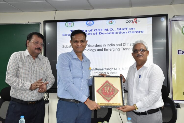 एम्स रायपुर में OST केन्द्रों के सुदृढ़ीकरण हेतु दो दिवसीय प्रशिक्षण कार्यक्रम का शुभारंभ