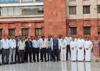 पर्यावरण सरंक्षण-आपदा प्रबन्धन अभियान का दूसरा दिन, नवा रायपुर के छत्तीसगढ़ ग्रामीण बैंक में संगोष्ठी हुई