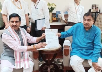 बिलासपुर को ट्रैफिक जाम से मिलेगी राहत: ₹827 करोड़ की 4-लेन रिंग रोड के लिए केंद्रीय मंत्री तोखन साहू ने नितिन गडकरी से की मुलाकात