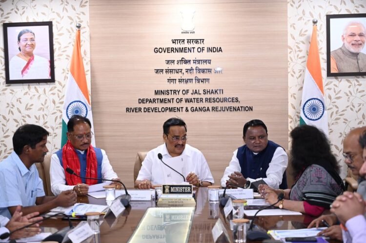 महानदी जल बंटवारे पर समाधान की दिशा में बढ़े कदम, CM साय ने दिया सहयोग का संदेश,मुख्यमंत्री साय ने कहा-महानदी विवाद नहीं, छत्तीसगढ़-ओडिशा की साझा समृद्धि का आधार बने