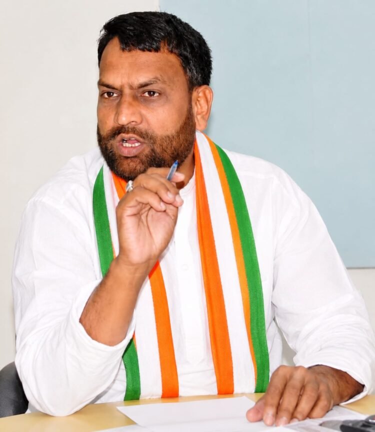संसद में ऊर्जा मंत्री ने दी थी जानकारी-स्मार्ट मीटर केवल वैकल्पिक व्यवस्था : इकराम अहमद