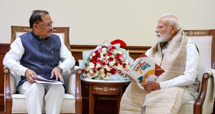 प्रधानमंत्री नरेंद्र मोदी से मुख्यमंत्री साय ने की भेंट, छत्तीसगढ़ के विकास और ‘बस्तर विजन’ पर हुई विस्तृत चर्चा