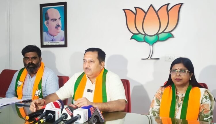 राज्य सरकार ने बीते दो वर्षों में शिक्षा विभाग का व्यापक कायाकल्प किया है : डॉ. विजयशंकर मिश्रा