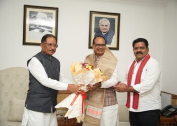 बस्तर को सड़क नेटवर्क की बड़ी सौगात की तैयारी, CM साय ने शिवराज सिंह चौहान से की विशेष मांग