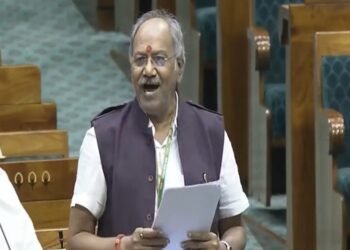 युवा उद्यमिता, नवाचार और स्वरोजगार की सरकारी योजनाओं का उठाएं अधिकतम लाभ: बृजमोहन अग्रवाल