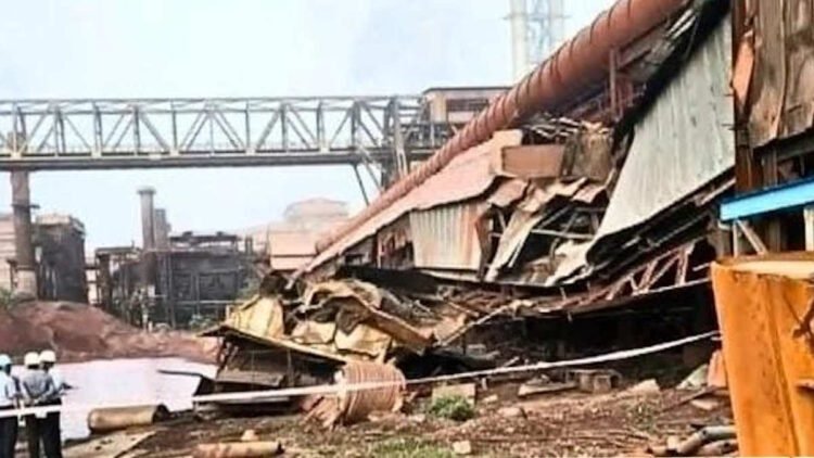 भिलाई स्टील प्लांट में बड़ा हादसा, 50 फीट नीचे गिरा ओवर ब्रिज क्रेन का केबिन