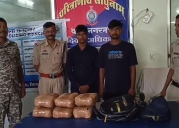 बस्तर पुलिस का बड़ा एक्शन, 6.35 लाख का गांजा जब्त, दो तस्कर गिरफ्तार