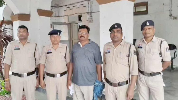 सहारा इंडिया घोटाले में बड़ा एक्शन, 3 साल से फरार ब्रांच मैनेजर गिरफ्तार